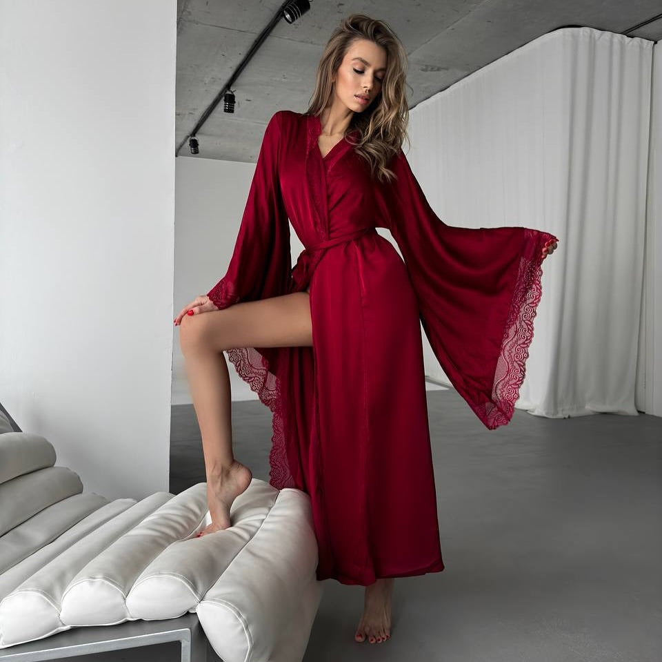 LA DIVA KIMONO ROBE
